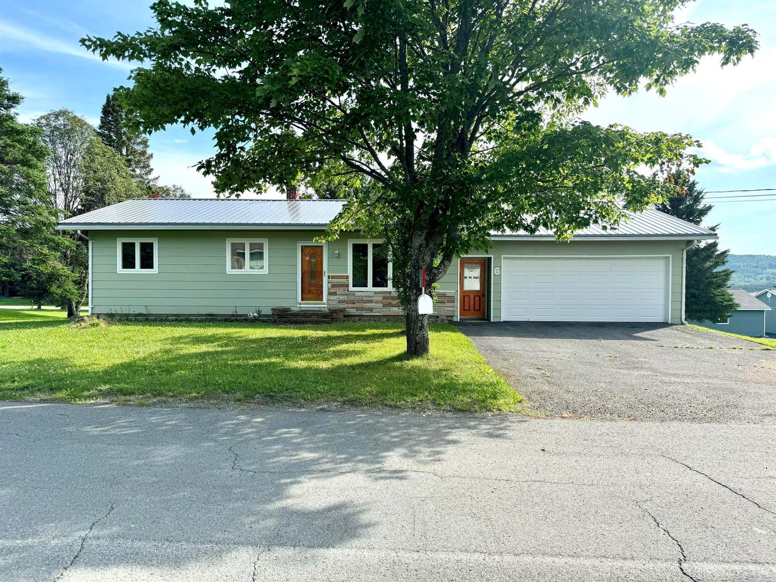 6 Skyway Ave, Frenchville, ME 04745