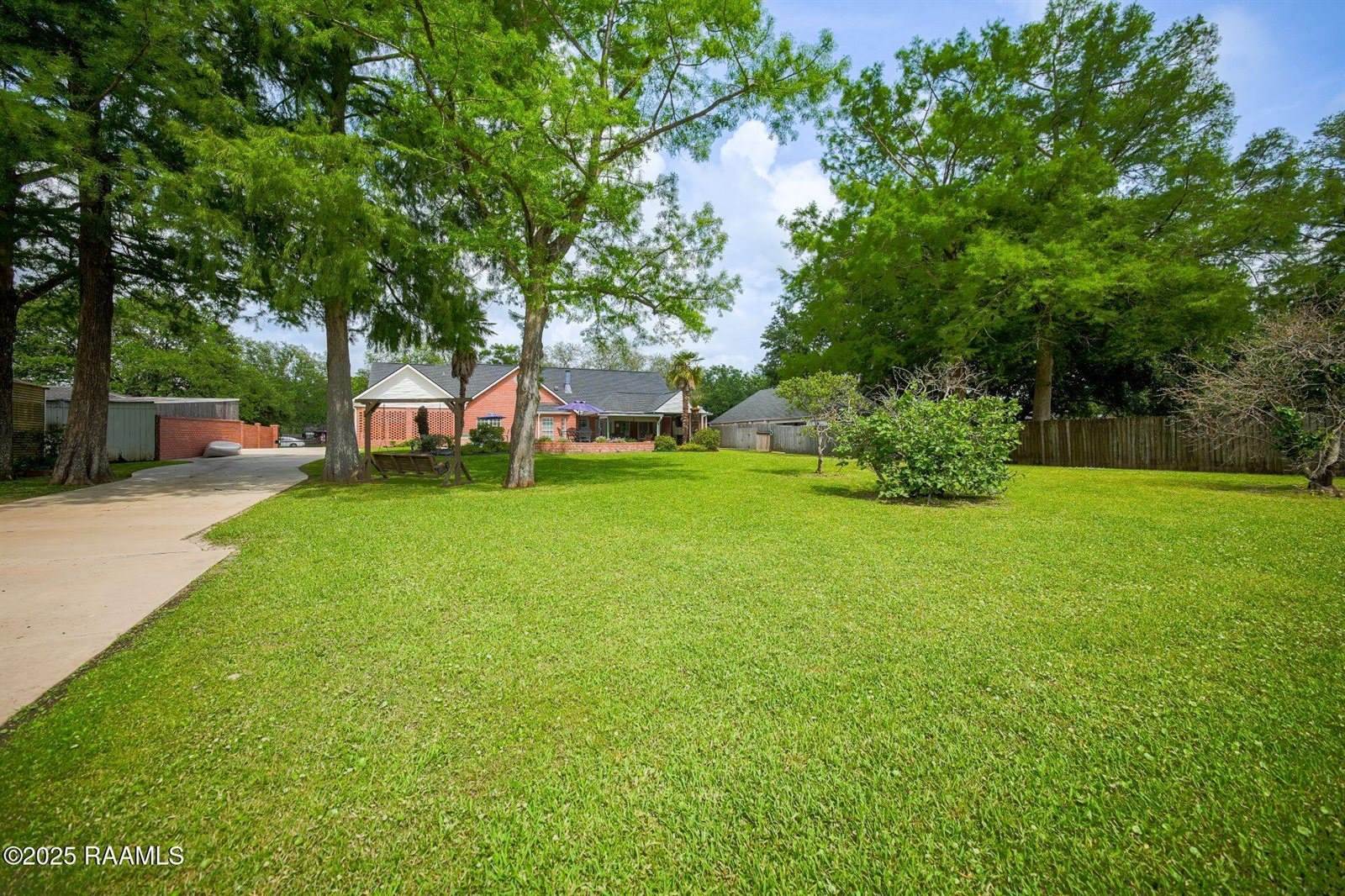 302 Eastwood Drive, Franklin, LA 70538