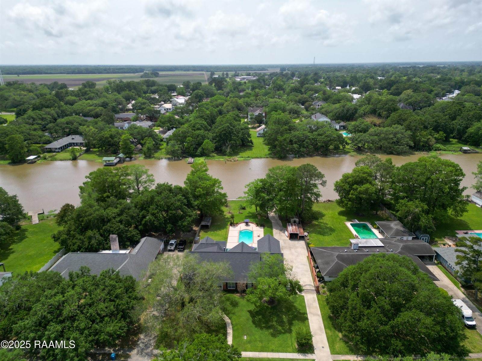 302 Eastwood Drive, Franklin, LA 70538