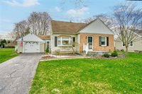 588 Adams Road, Webster, NY 14580