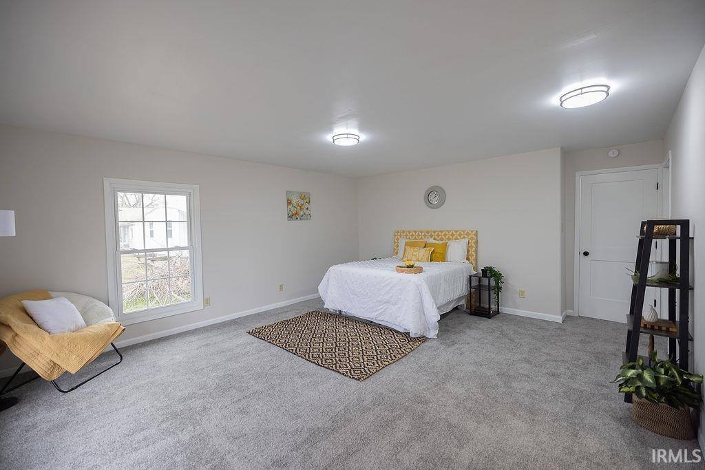 214 N Third Street, Parker City, IN 47368