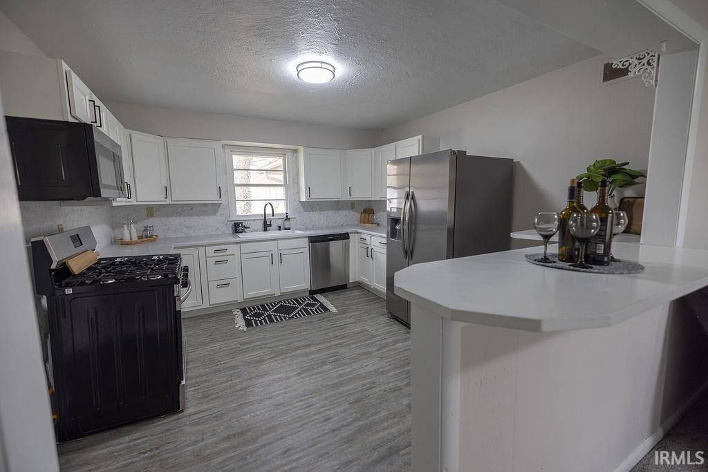 214 N Third Street, Parker City, IN 47368