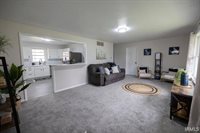 214 N Third Street, Parker City, IN 47368