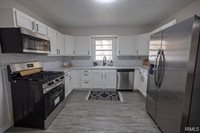 214 N Third Street, Parker City, IN 47368