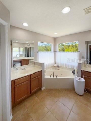 224 Birkdale Drive, Daytona Beach, FL 32124