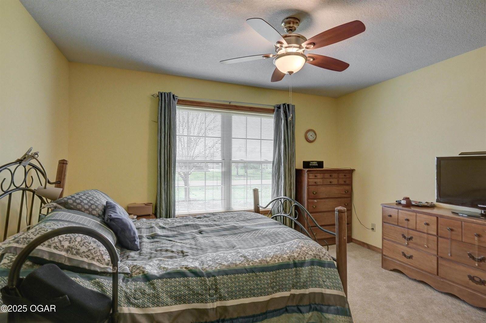 4211 East 24th Street, Joplin, MO 64804