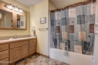 4211 East 24th Street, Joplin, MO 64804