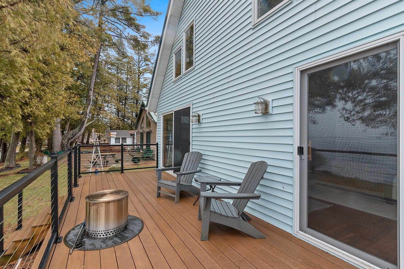 W6198 Crescent Lane, Crivitz, WI 54114