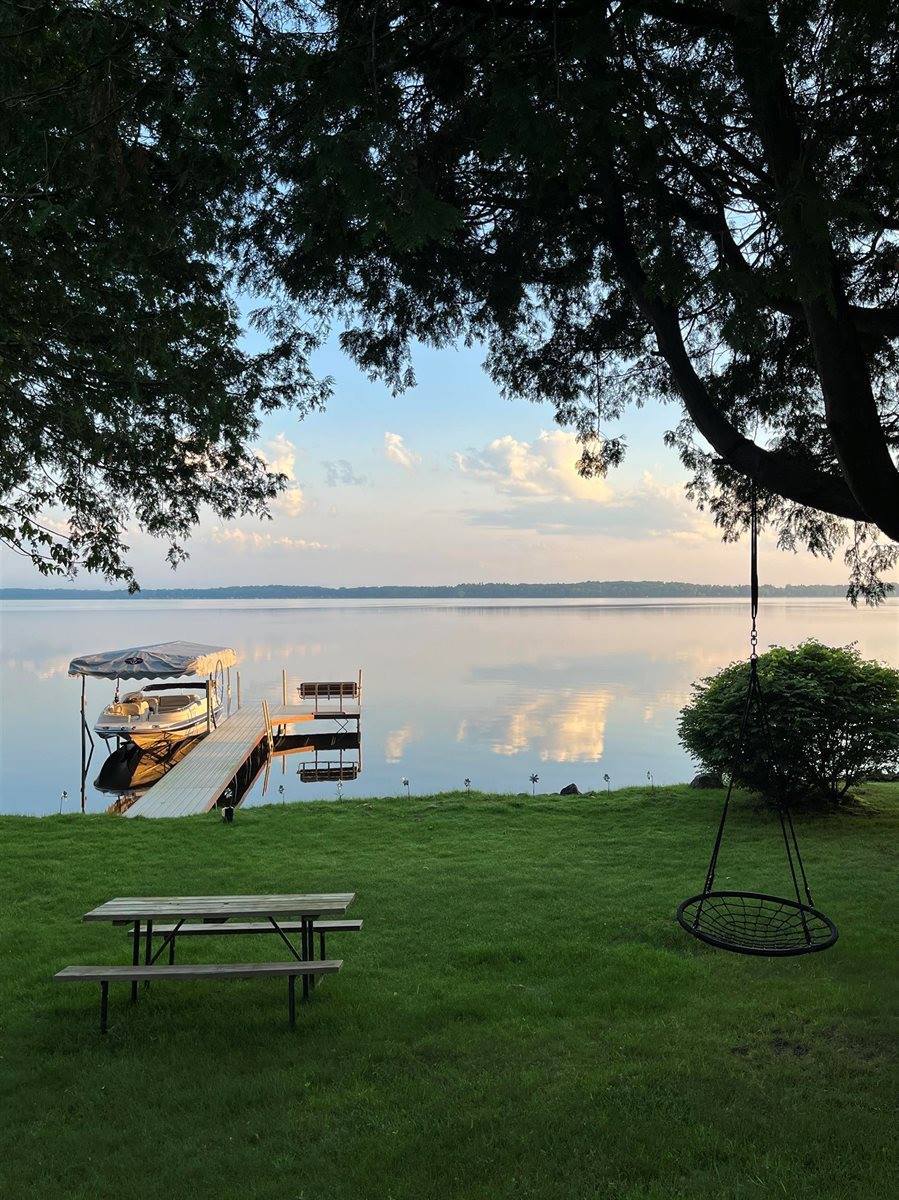 W6198 Crescent Lane, Crivitz, WI 54114