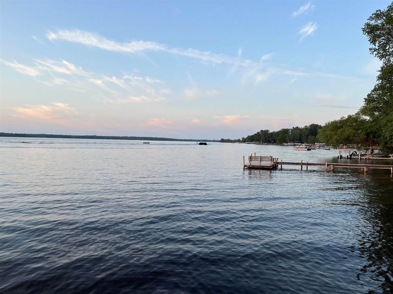 W6198 Crescent Lane, Crivitz, WI 54114