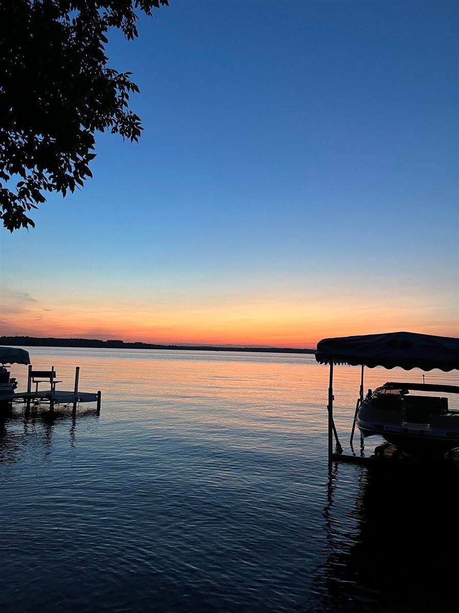 W6198 Crescent Lane, Crivitz, WI 54114