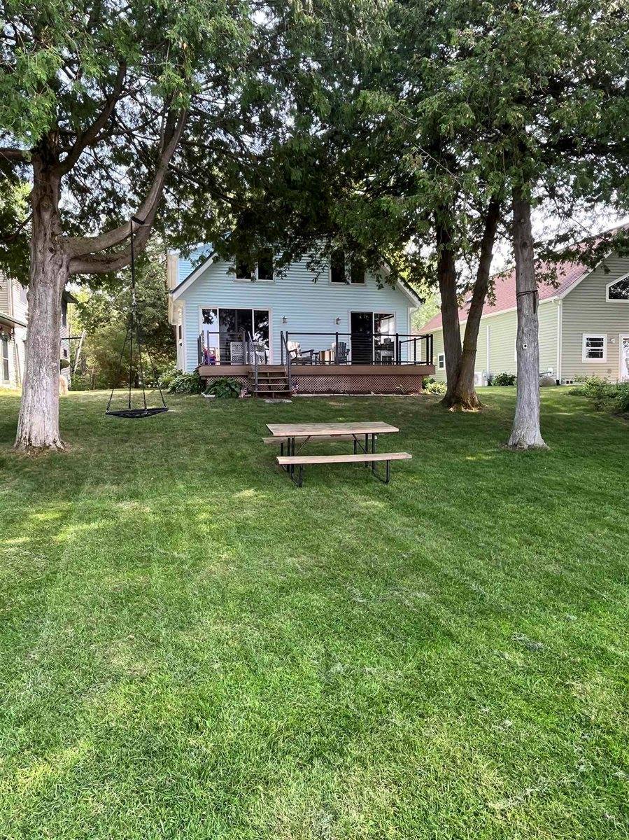 W6198 Crescent Lane, Crivitz, WI 54114