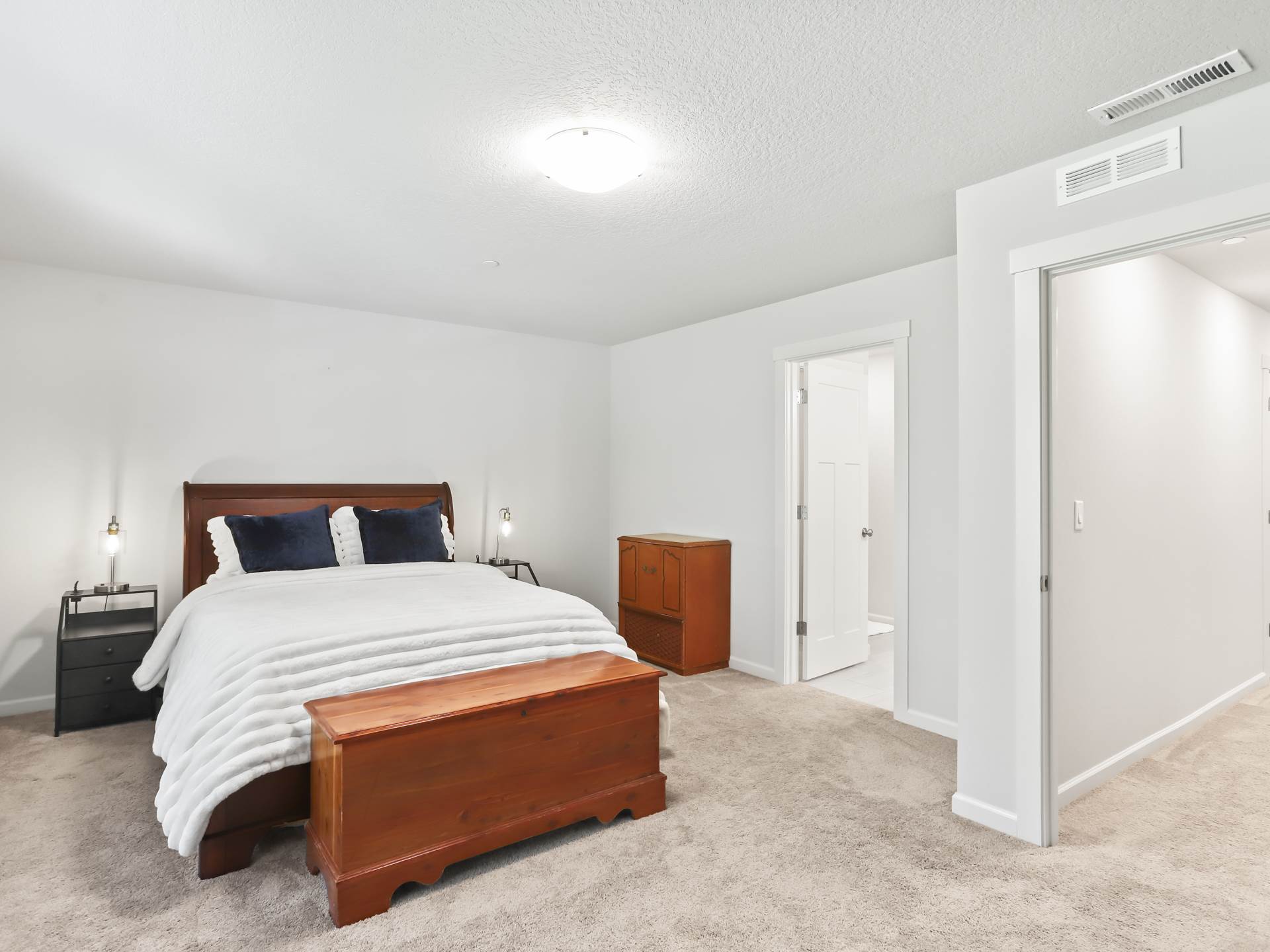 2421 South Trail View Ct, Ridgefield, WA 98642