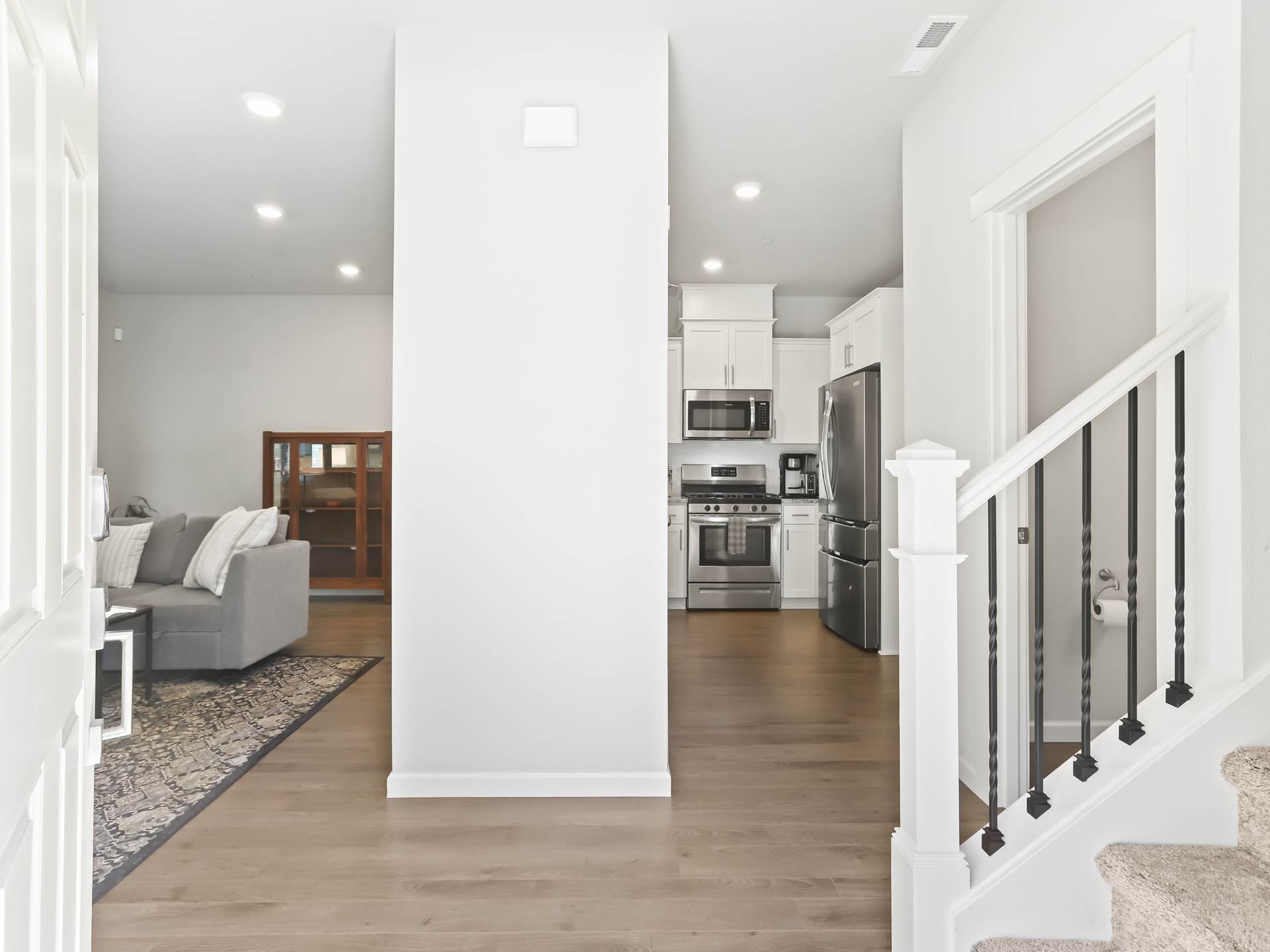 2421 South Trail View Ct, Ridgefield, WA 98642