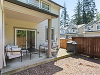 2421 South Trail View Ct, Ridgefield, WA 98642