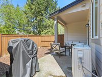 2421 South Trail View Ct, Ridgefield, WA 98642