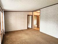 897 E Lake St #114, Lake Mills, WI 53551