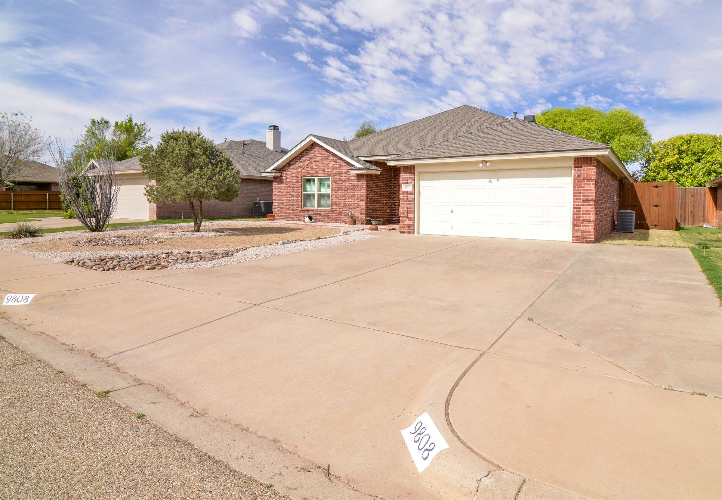9808 Huron Ave, Lubbock, TX 79424