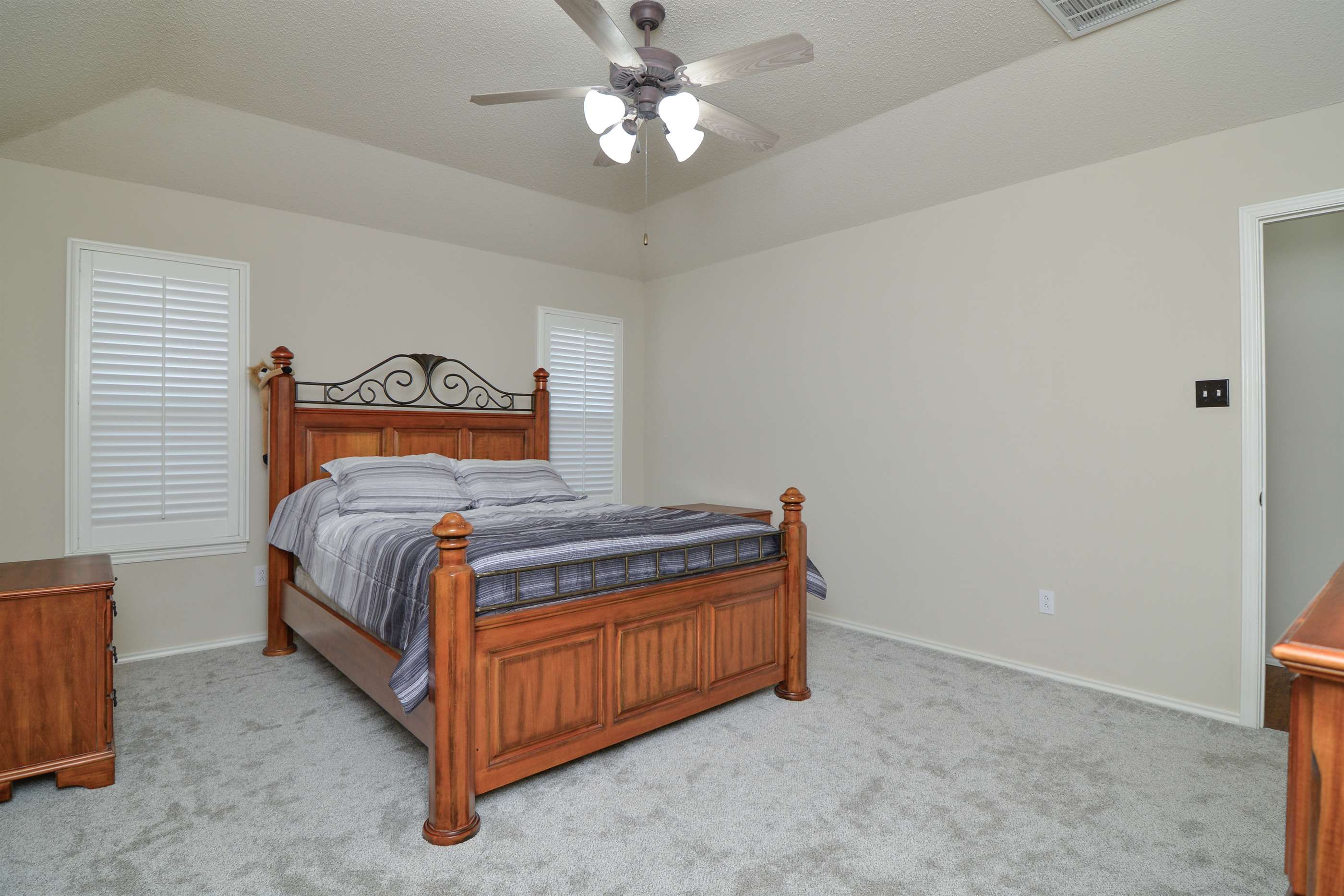 9808 Huron Ave, Lubbock, TX 79424