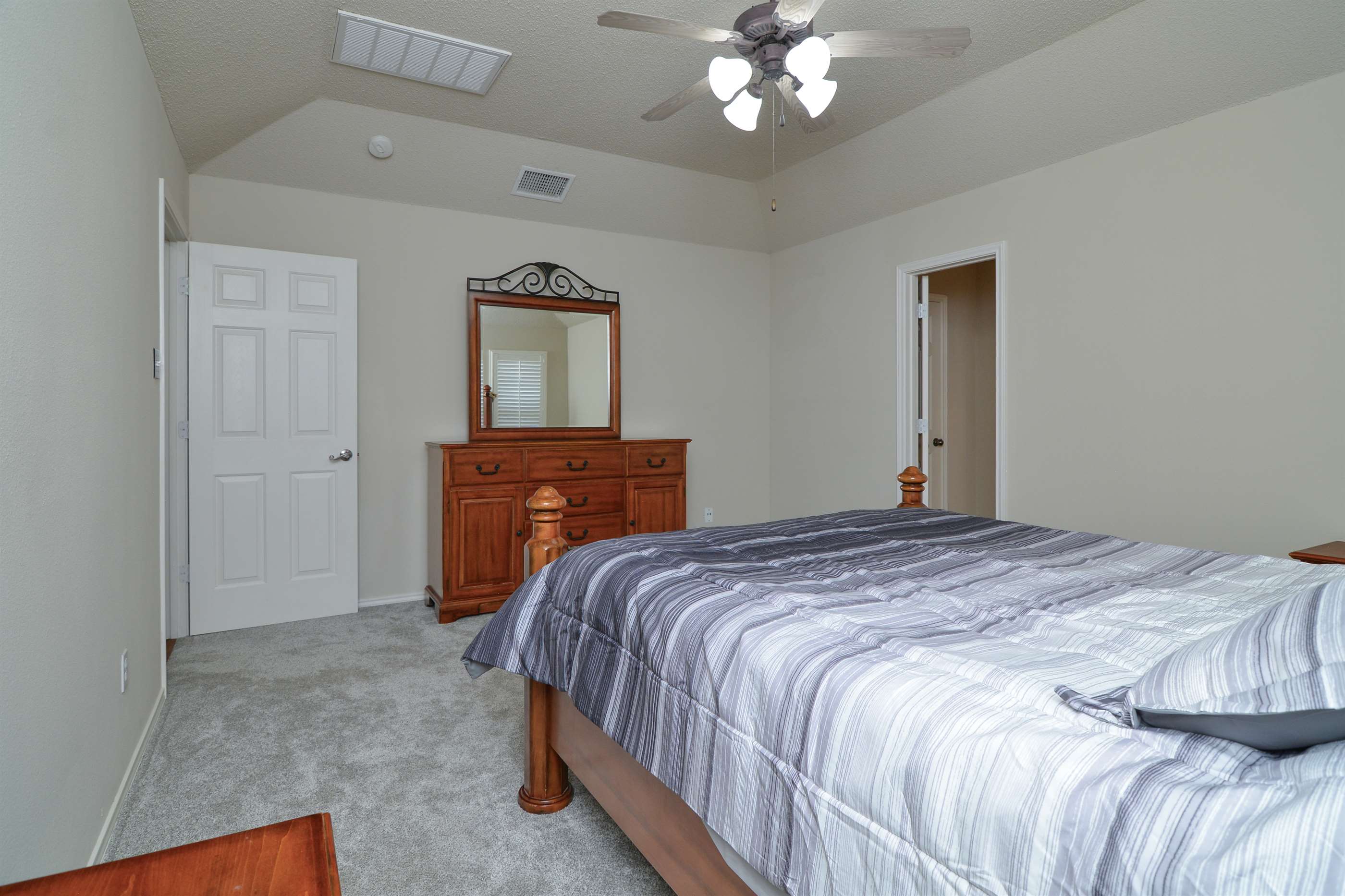 9808 Huron Ave, Lubbock, TX 79424