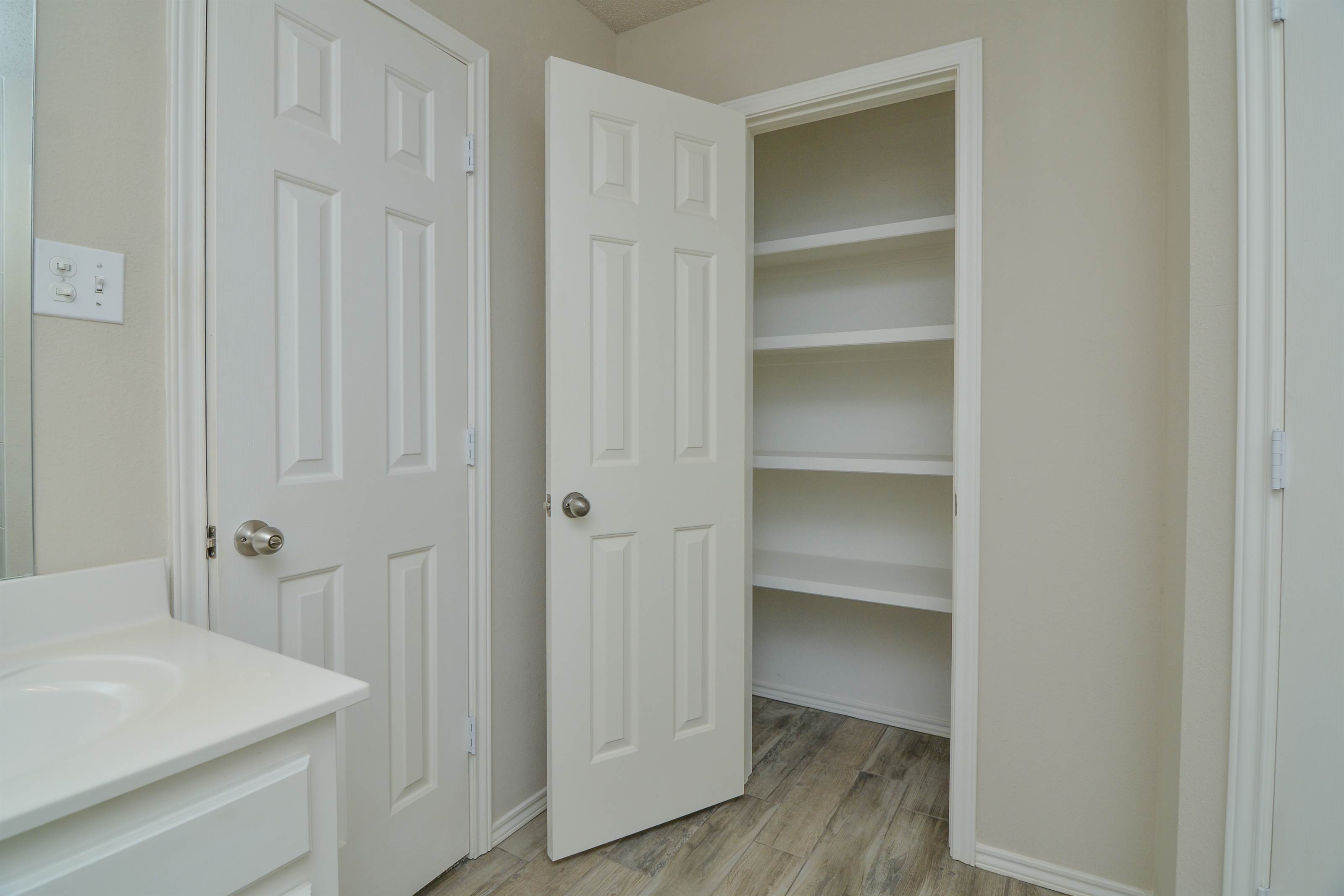 9808 Huron Ave, Lubbock, TX 79424