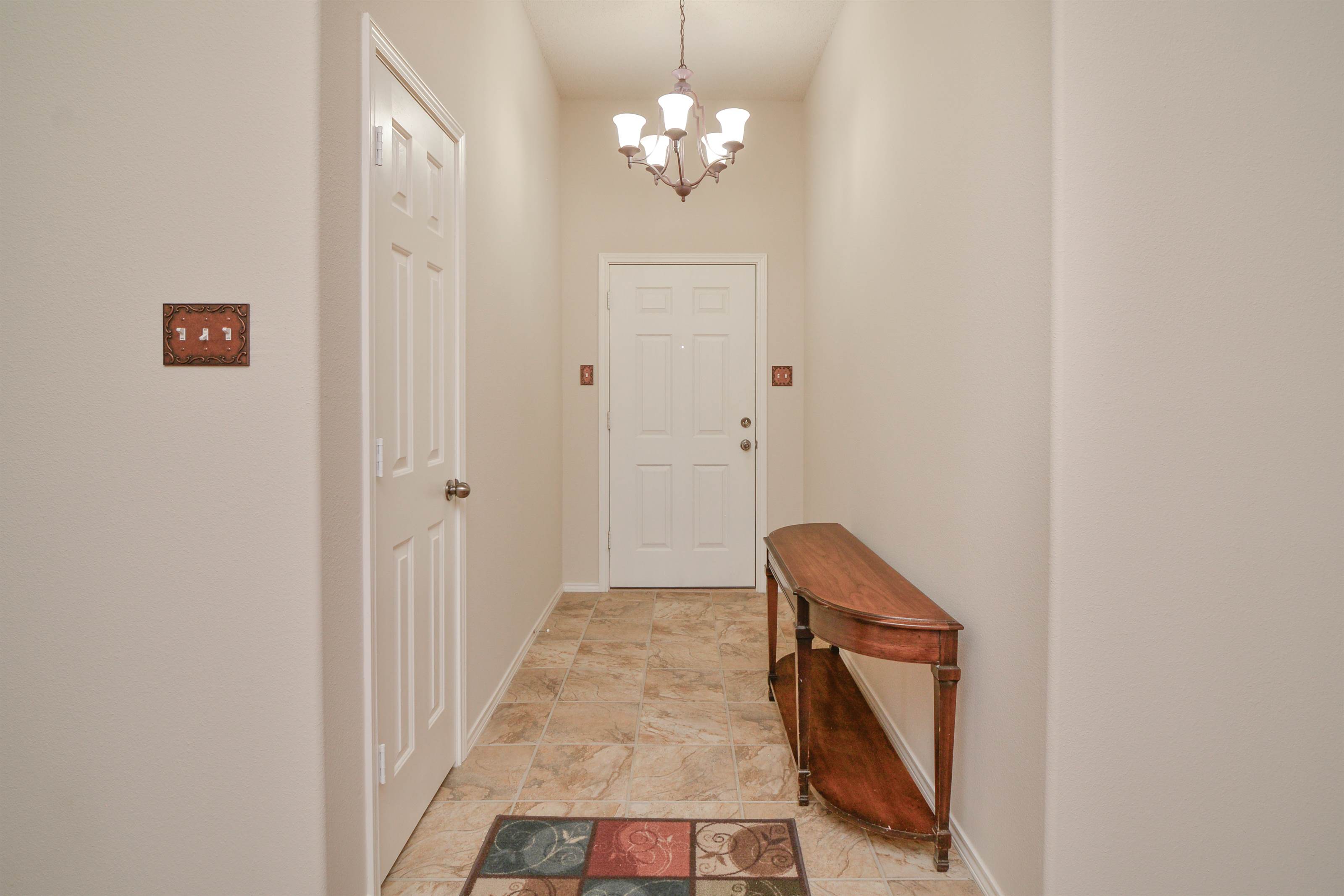 9808 Huron Ave, Lubbock, TX 79424