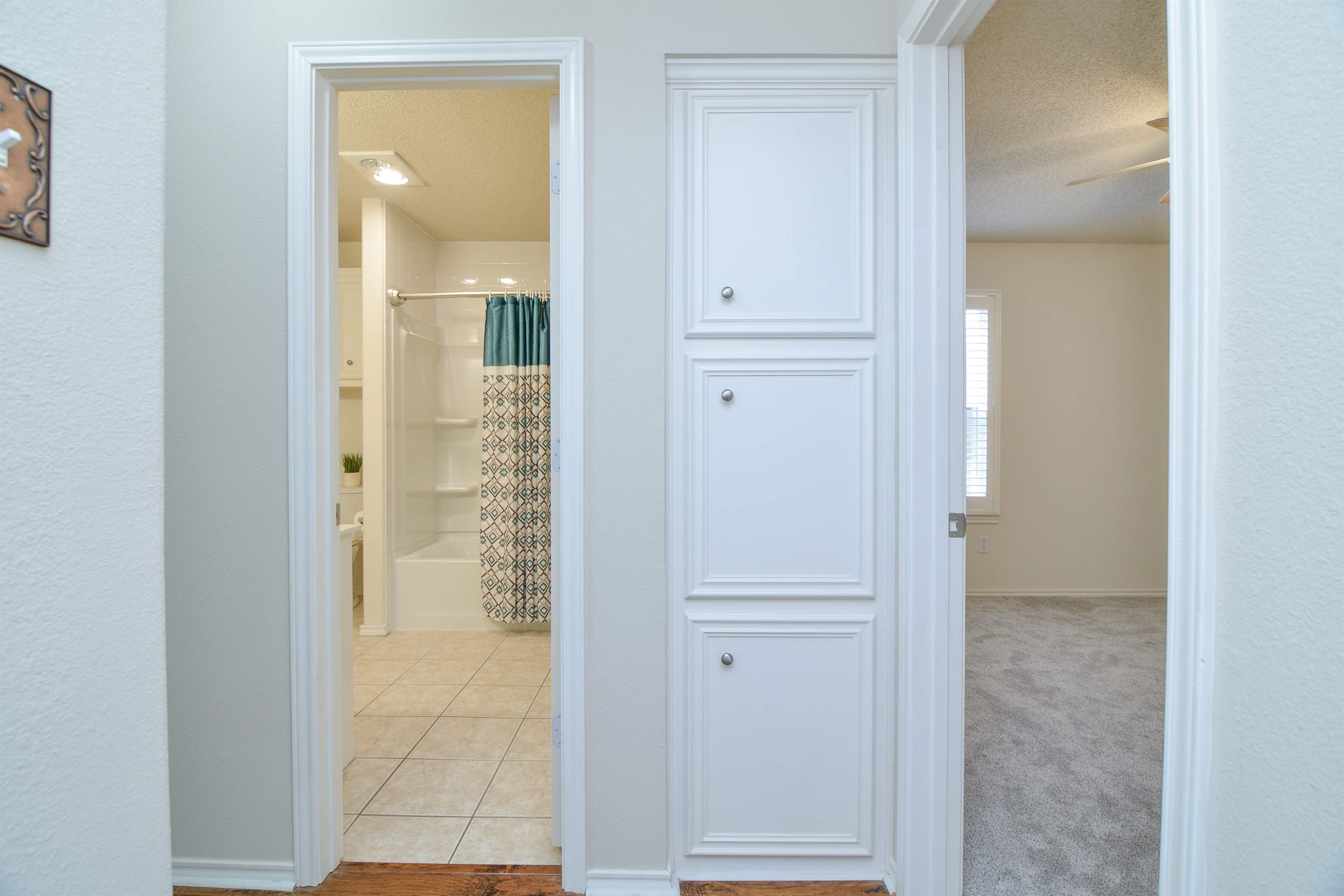 9808 Huron Ave, Lubbock, TX 79424