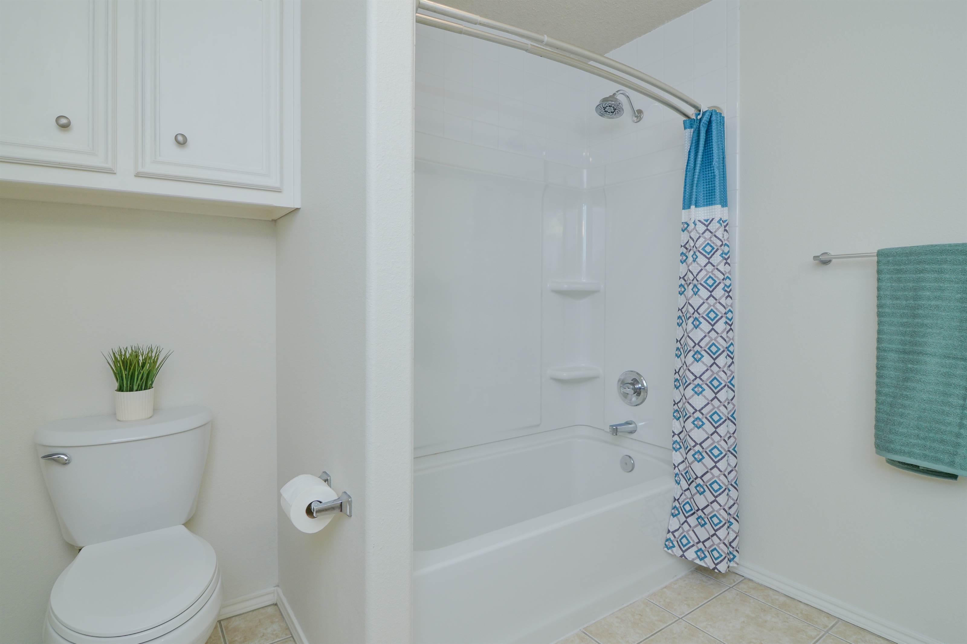 9808 Huron Ave, Lubbock, TX 79424