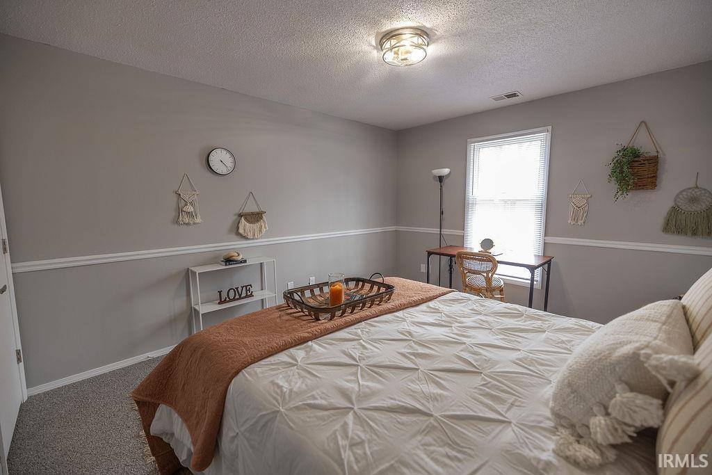 8308 N Wilderness Road, Muncie, IN 47303