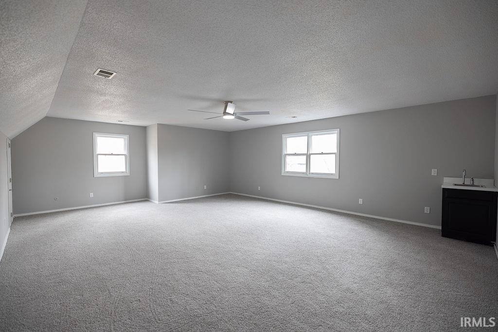 8308 N Wilderness Road, Muncie, IN 47303