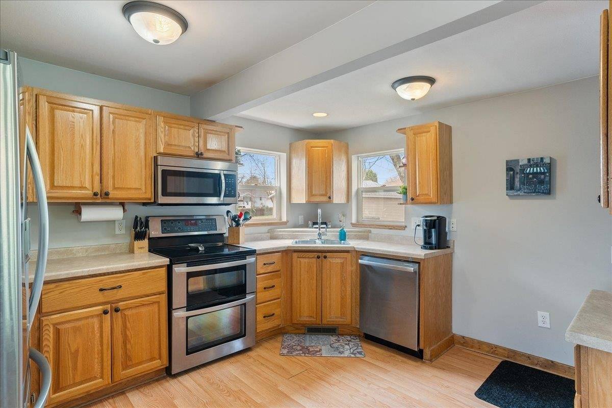 612 S Washington Avenue, Marshfield, WI 54449