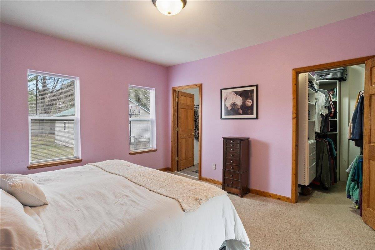 612 S Washington Avenue, Marshfield, WI 54449