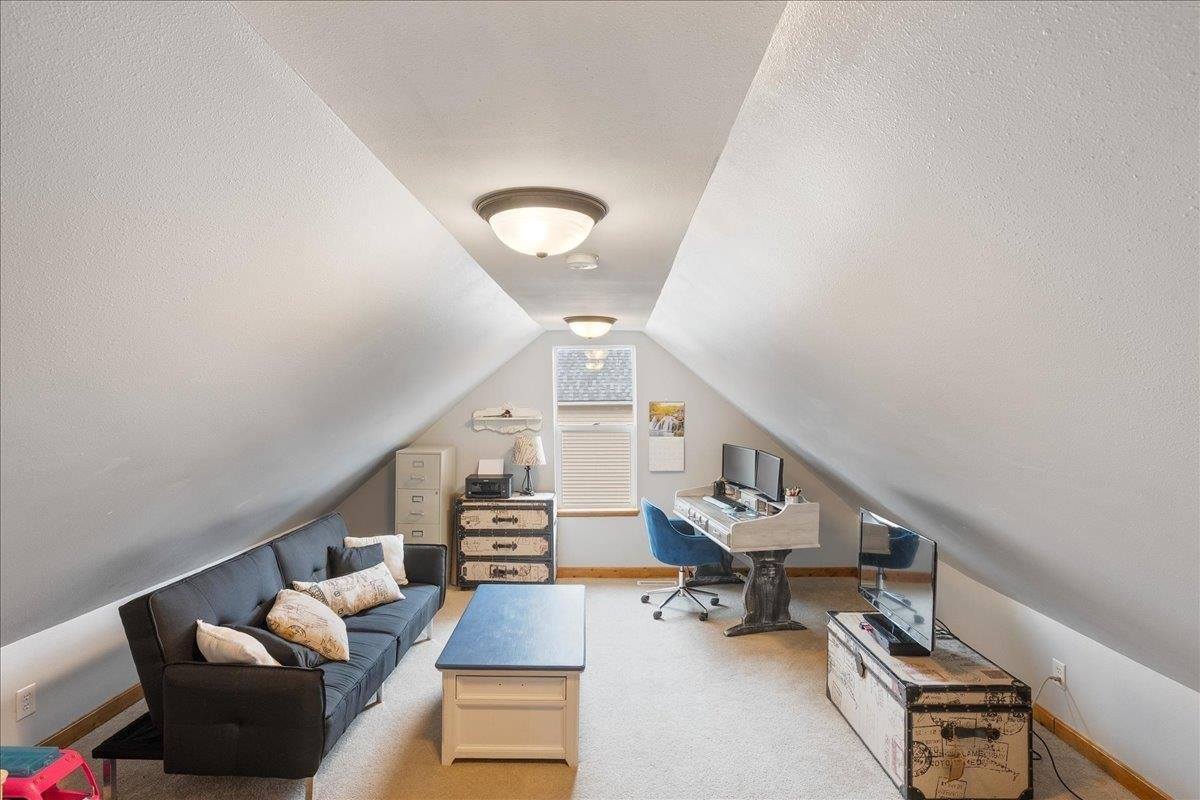 612 S Washington Avenue, Marshfield, WI 54449