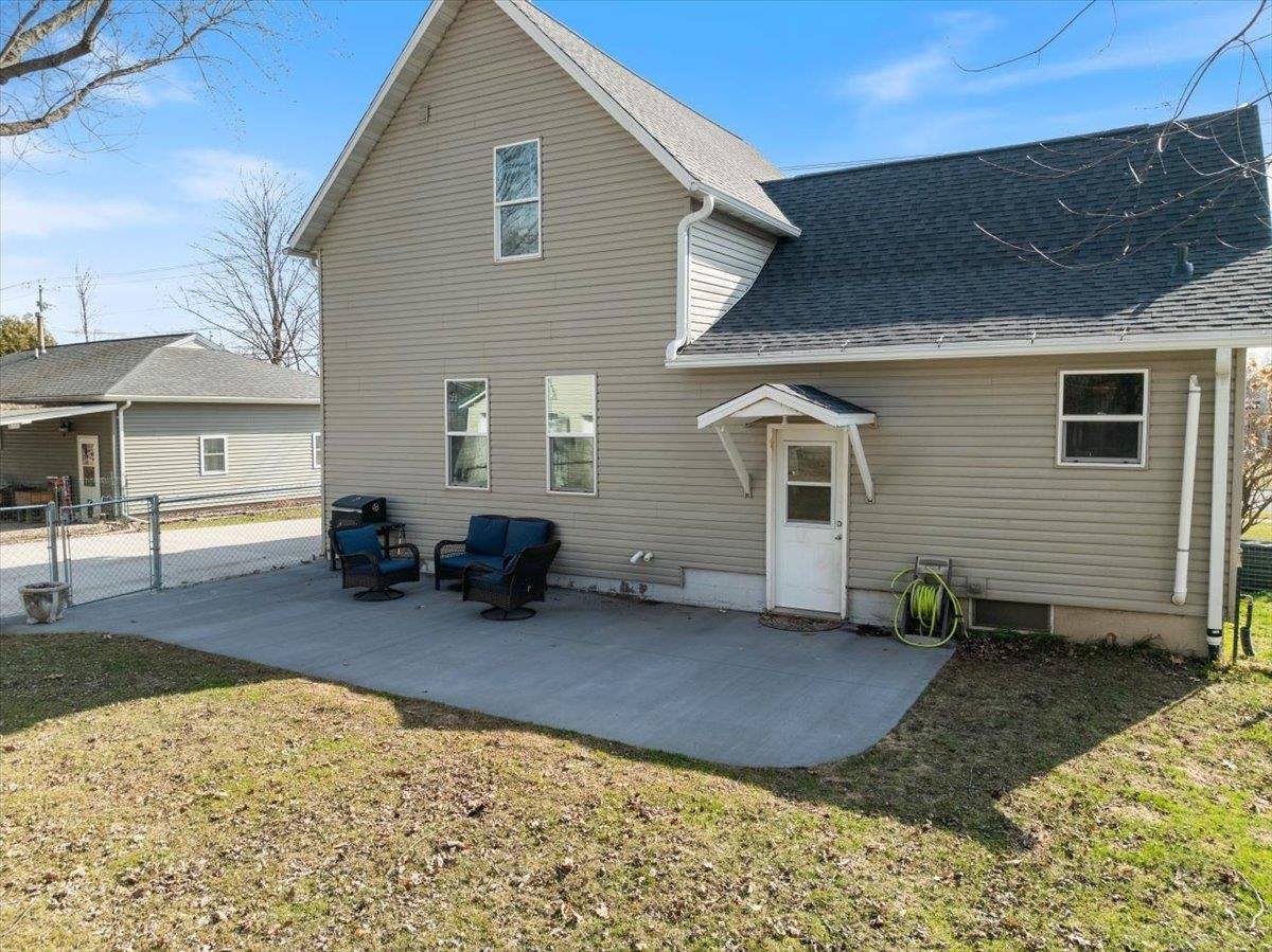 612 S Washington Avenue, Marshfield, WI 54449