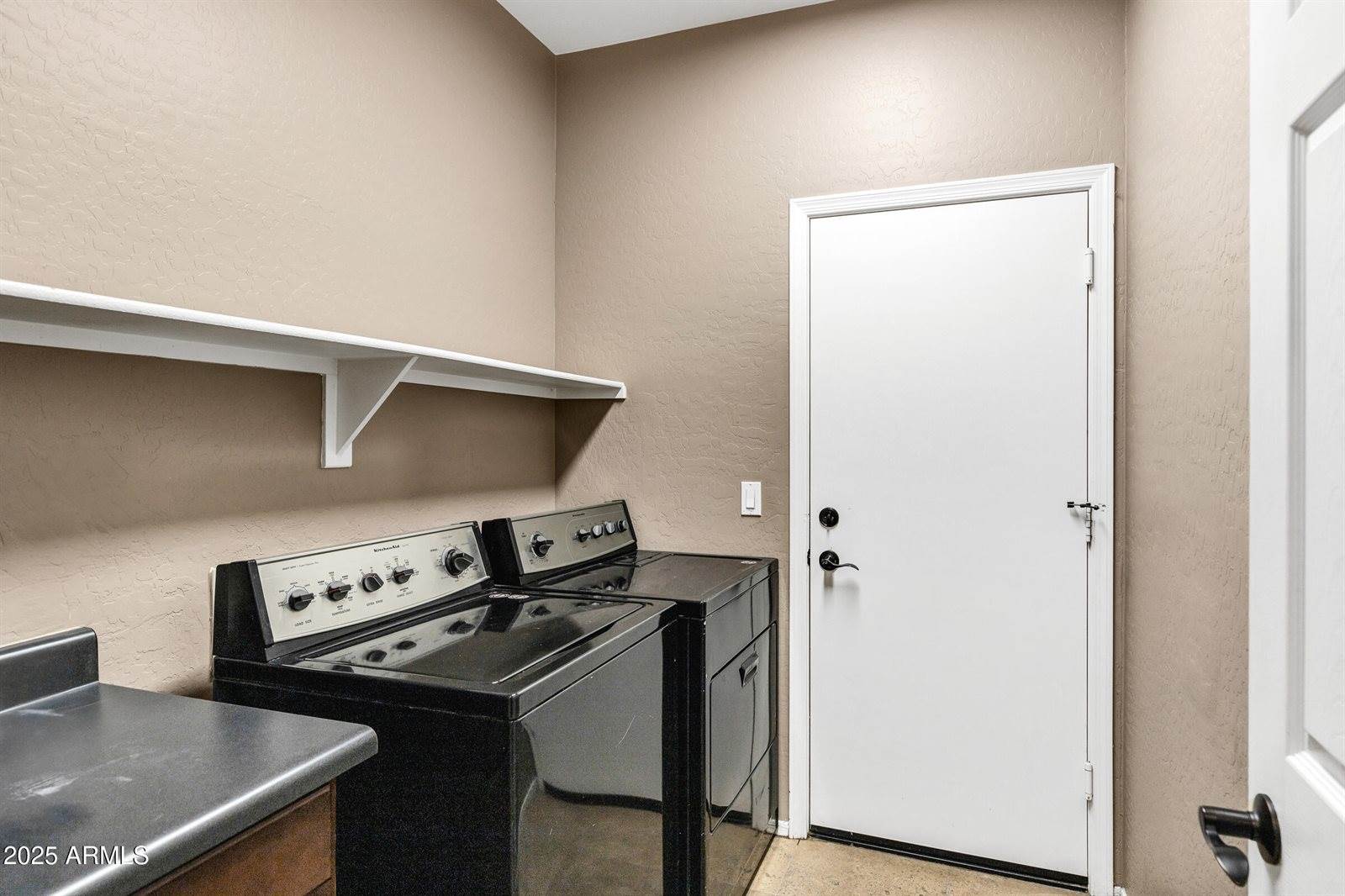 3033 West Redwood Lane, Phoenix, AZ 85045