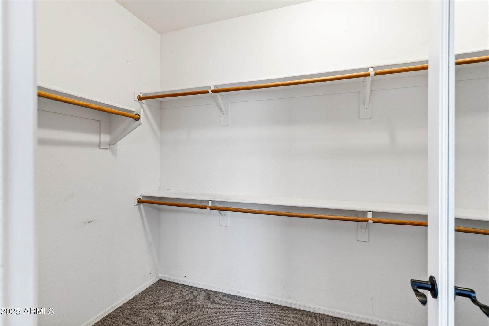 3033 West Redwood Lane, Phoenix, AZ 85045