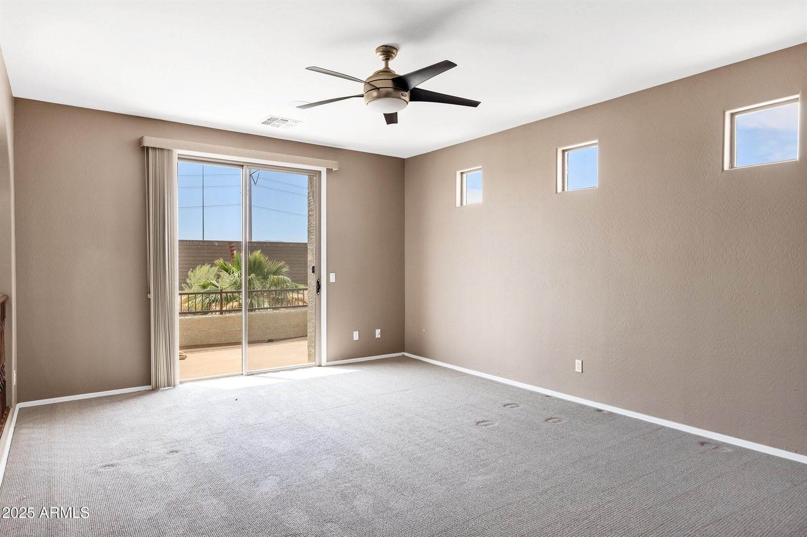 3033 West Redwood Lane, Phoenix, AZ 85045