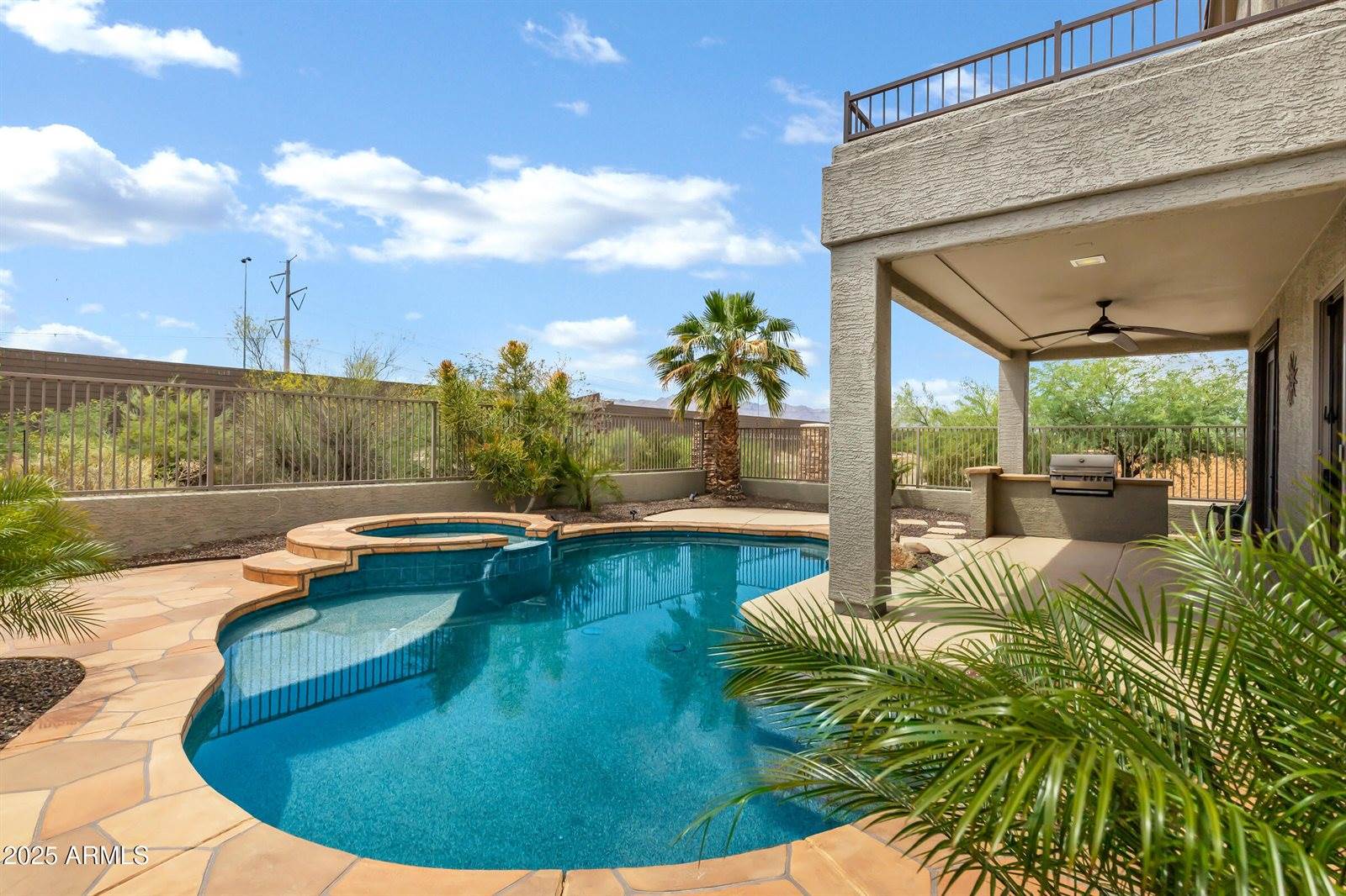 3033 West Redwood Lane, Phoenix, AZ 85045