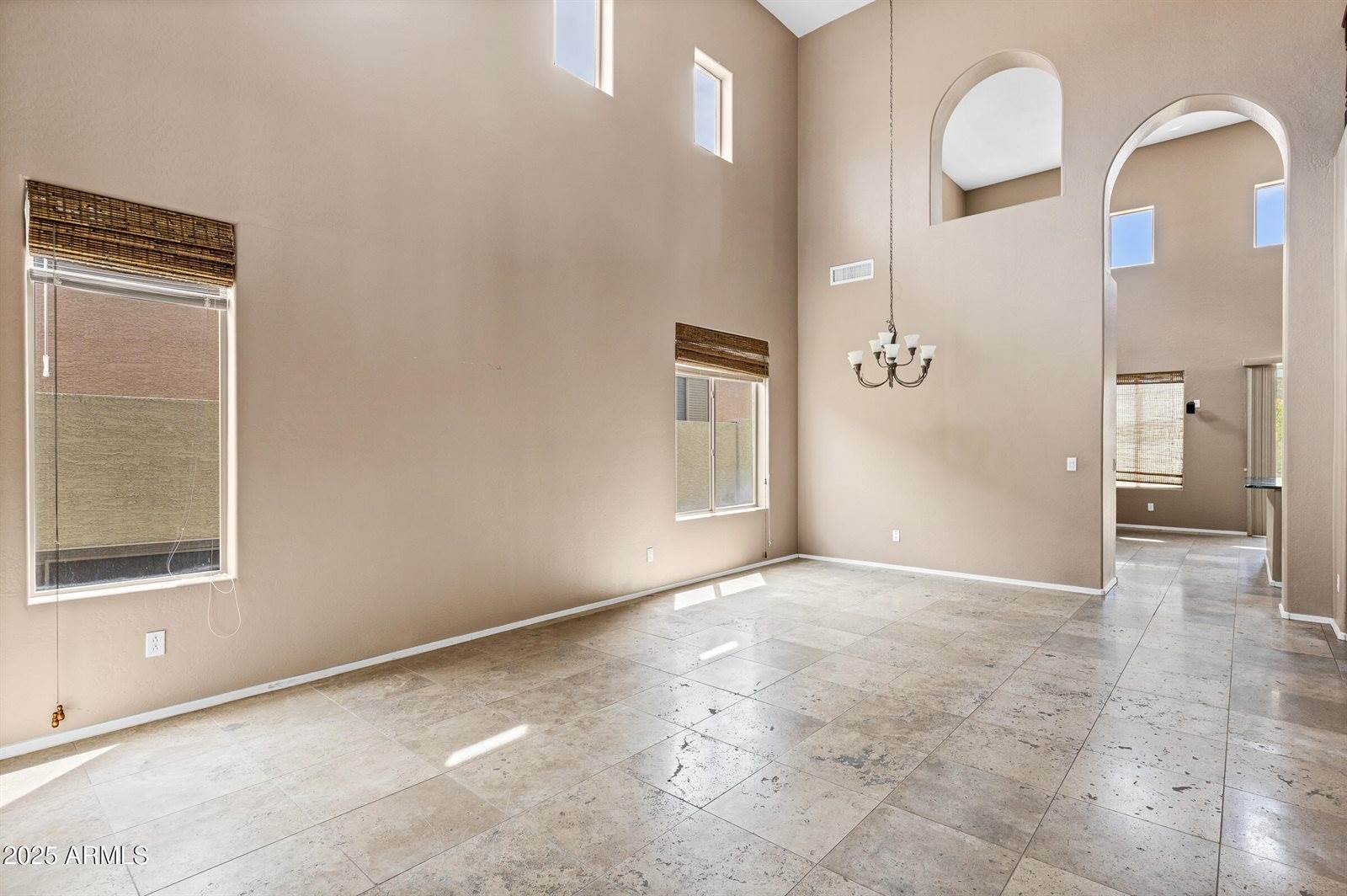 3033 West Redwood Lane, Phoenix, AZ 85045