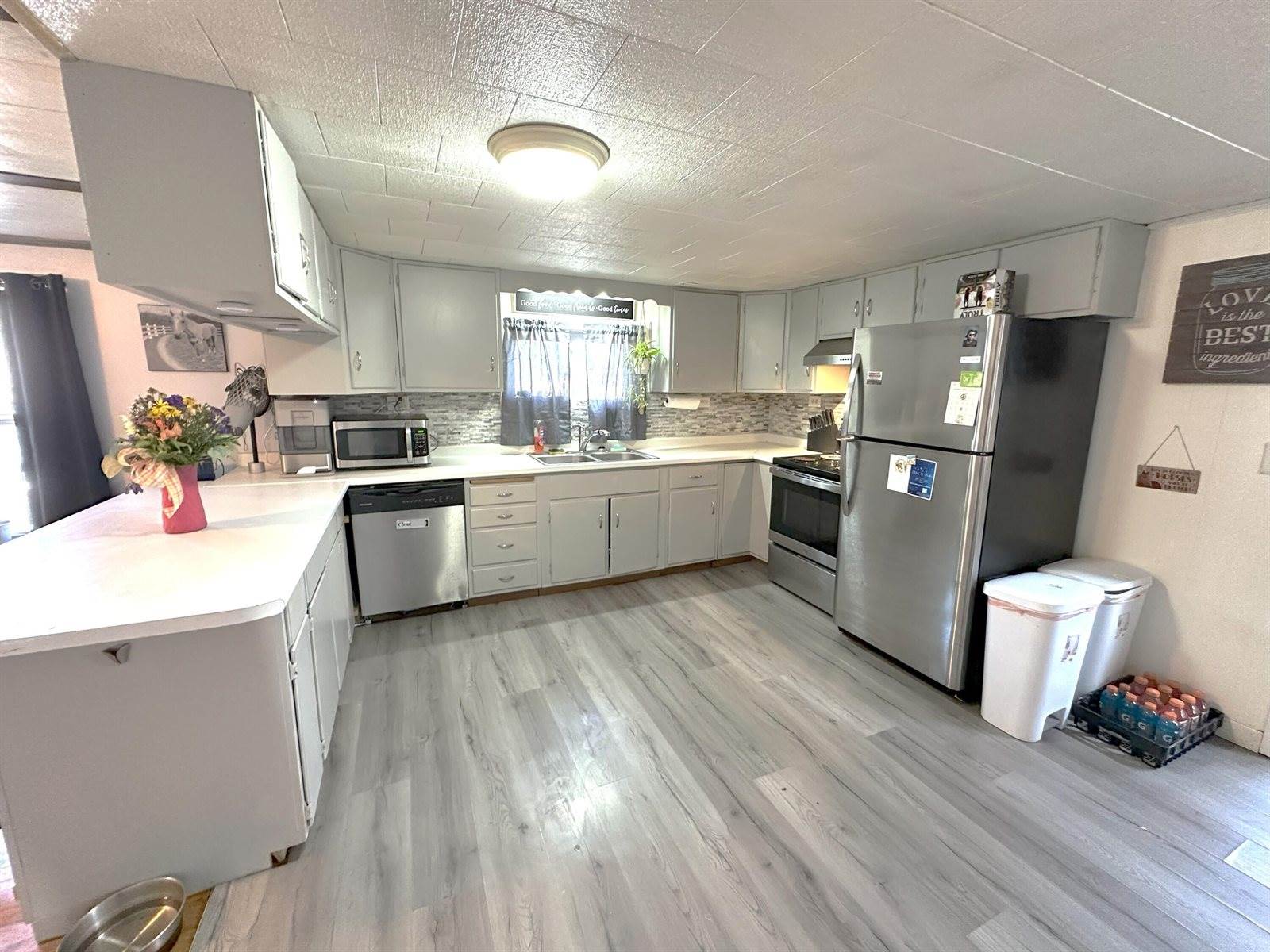 6 Ridge Road, Corinth, ME 04427