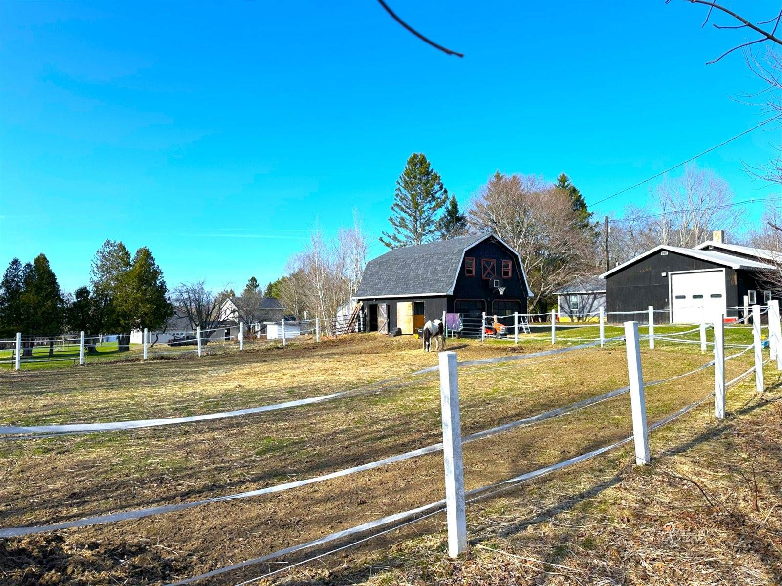 6 Ridge Road, Corinth, ME 04427