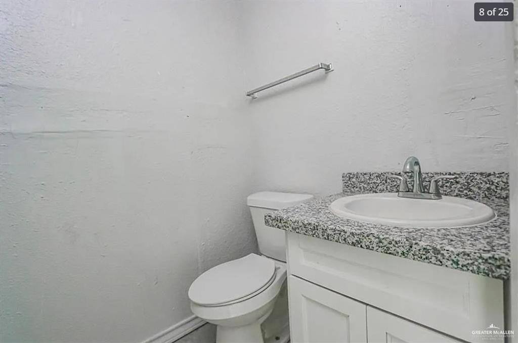 720 East Sugarcane Drive, Weslaco, TX 78599