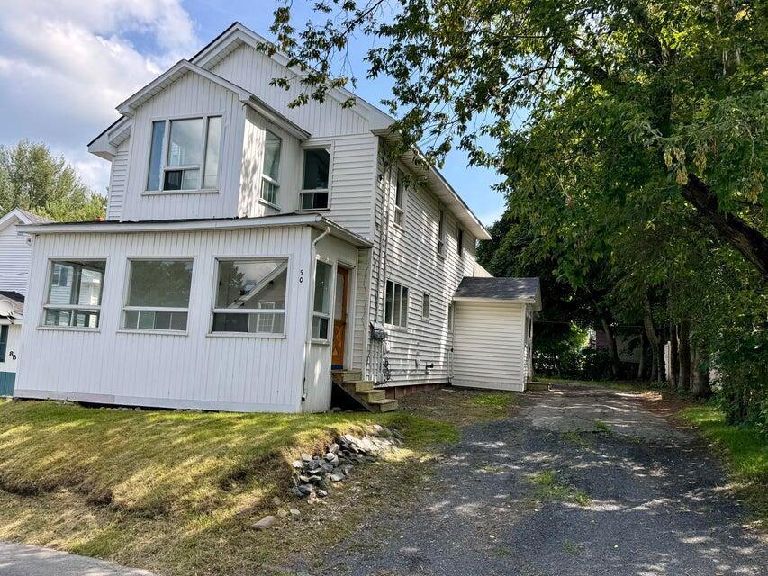 90 7th Avenue, Madawaska, ME 04756