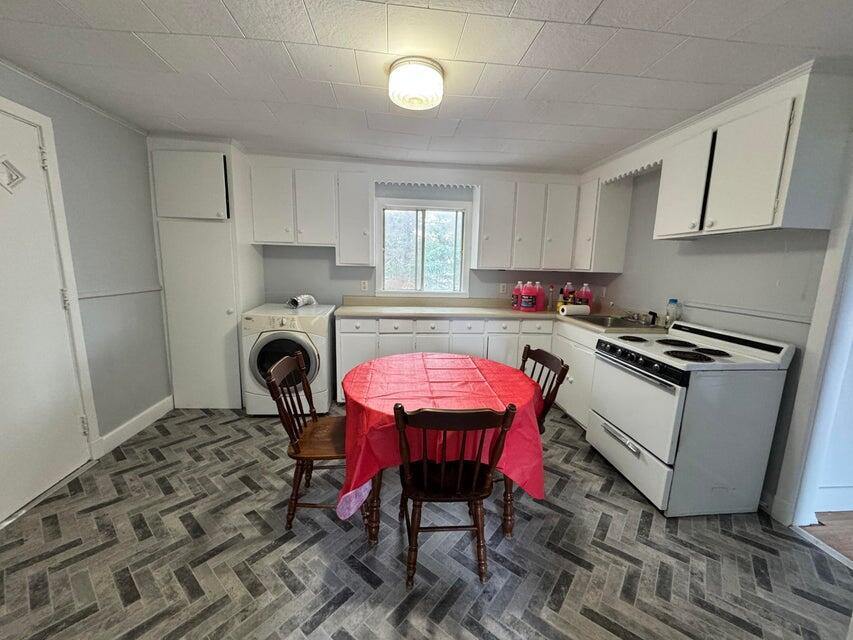 90 7th Avenue, Madawaska, ME 04756