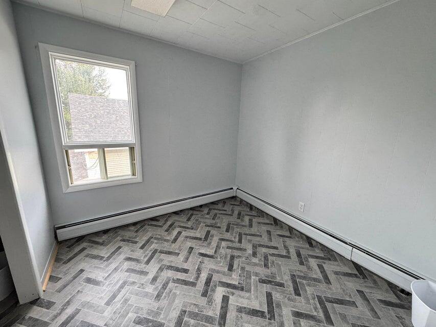 90 7th Avenue, Madawaska, ME 04756