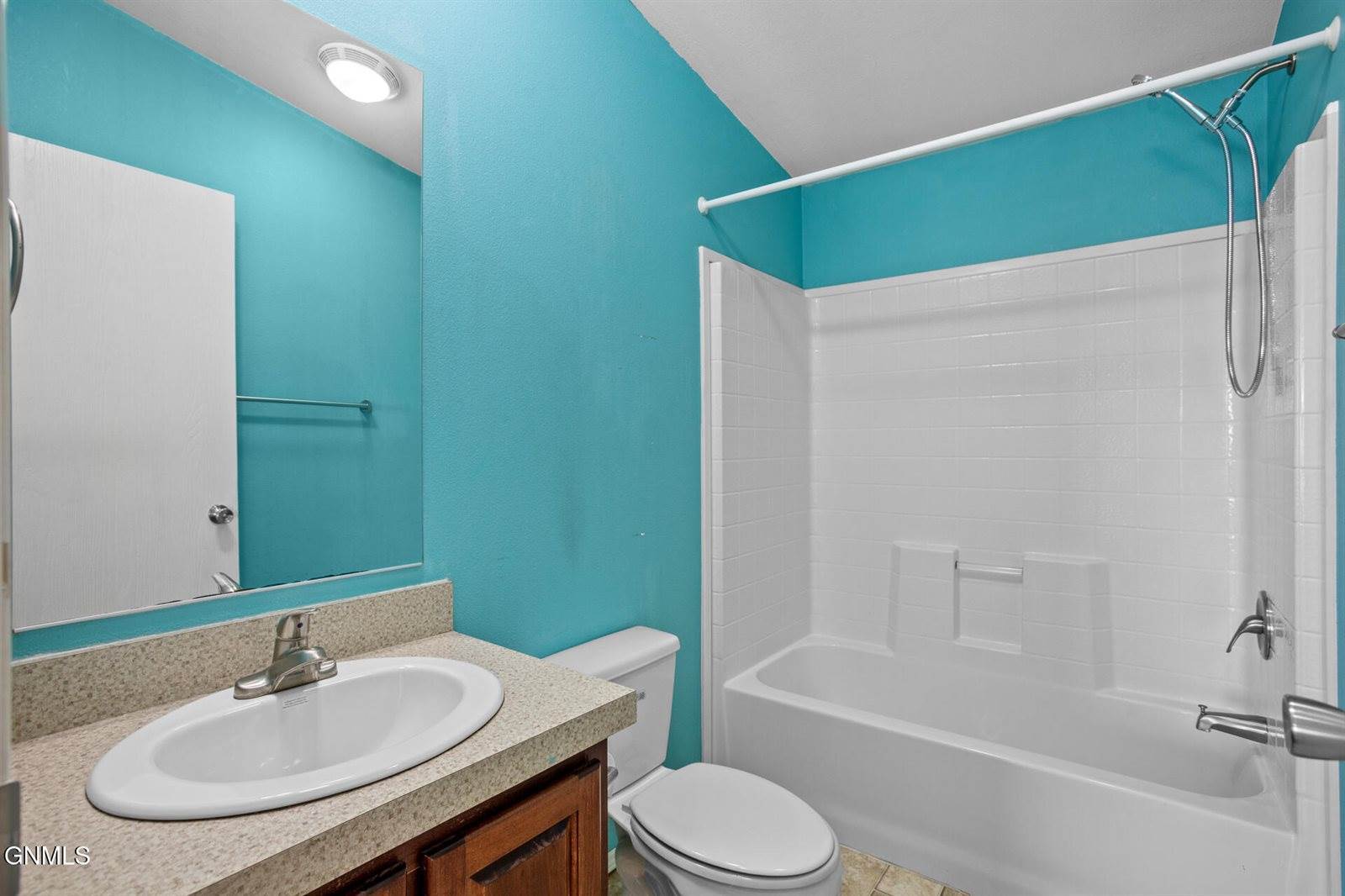 5611 Stoneview Avenue, Williston, ND 58801