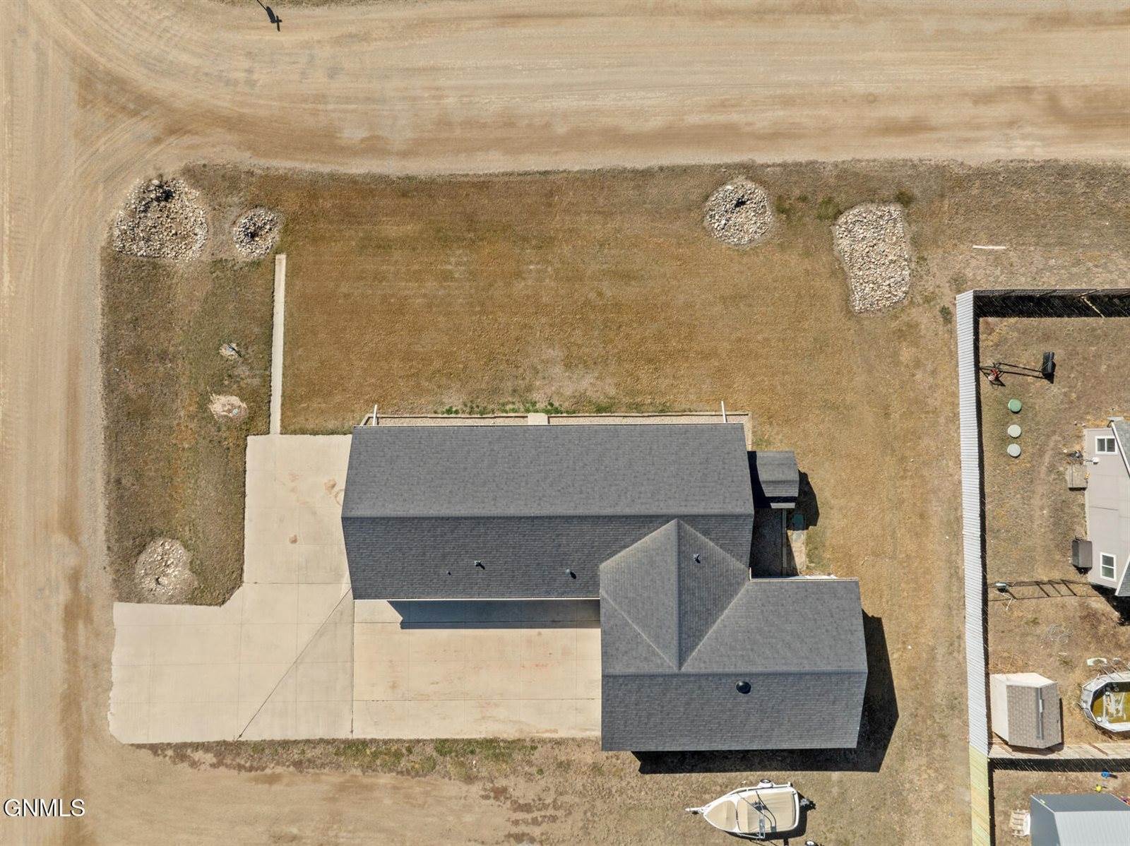 5611 Stoneview Avenue, Williston, ND 58801