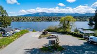 18068 West Big Lake Boulevard, Mount Vernon, WA 98274