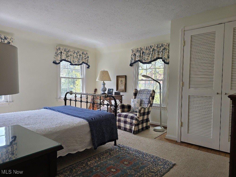 21375 Endsley Avenue, Rocky River, OH 44116