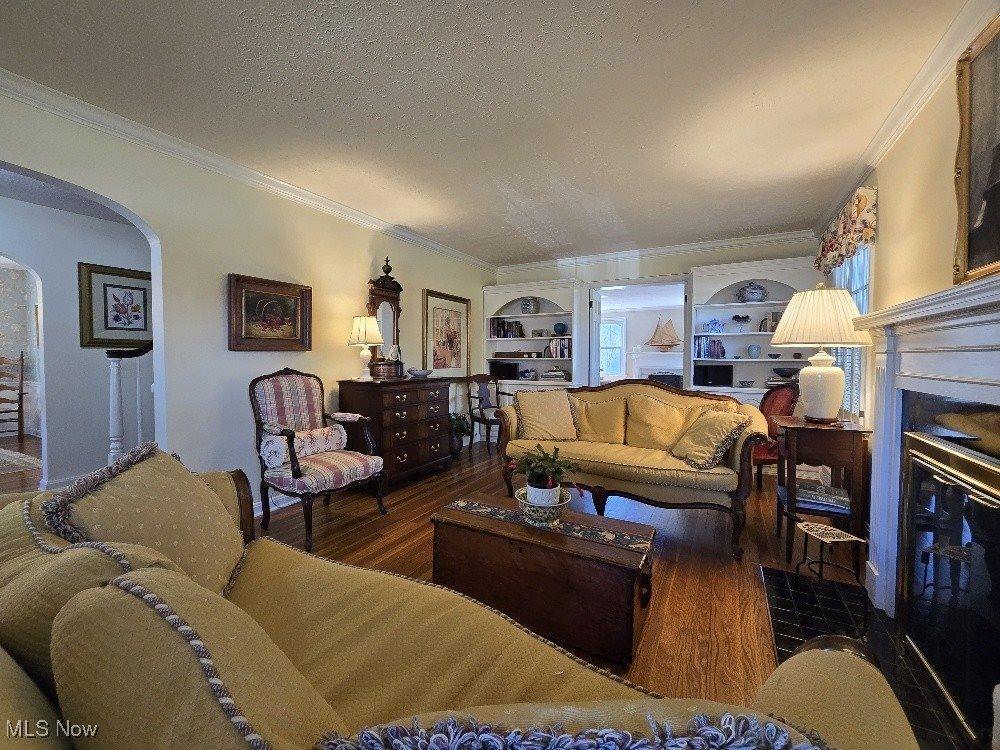 21375 Endsley Avenue, Rocky River, OH 44116